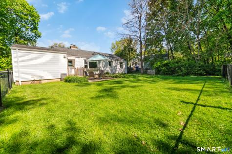 9 Fisk Drive Newington CT 06111