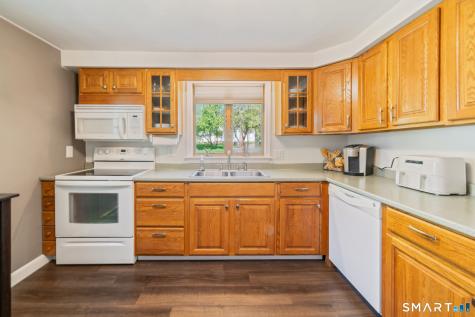 9 Fisk Drive Newington CT 06111