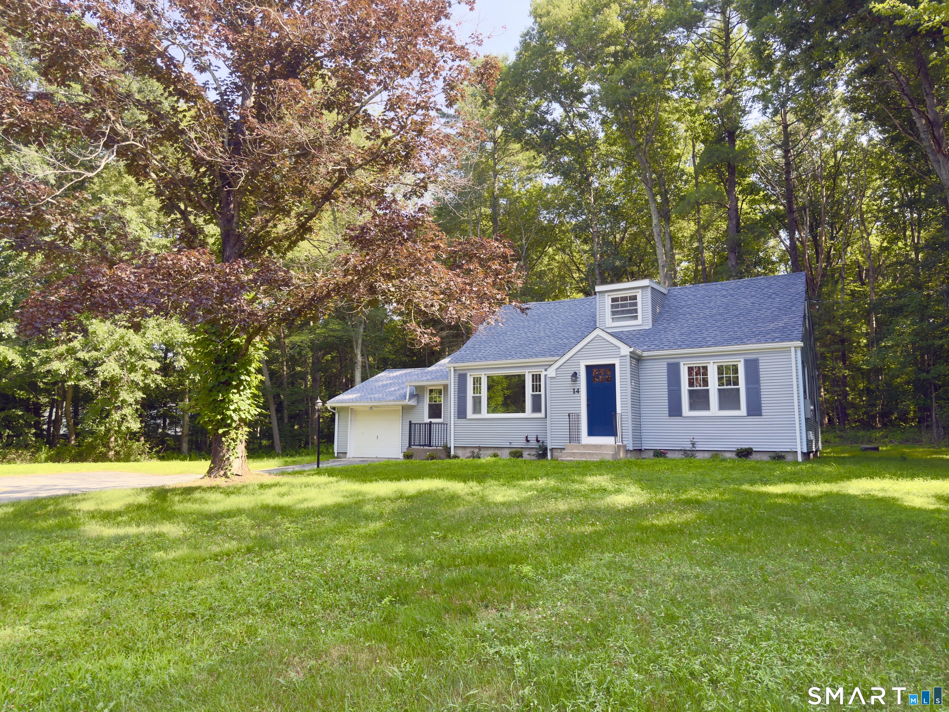 14 Collelo Avenue Plainfield CT 06354