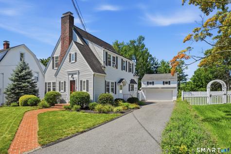 10 Lawncrest Road Danbury CT 06810