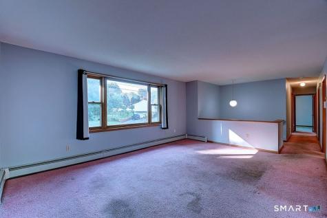 54 Skyview Drive Naugatuck CT 06770