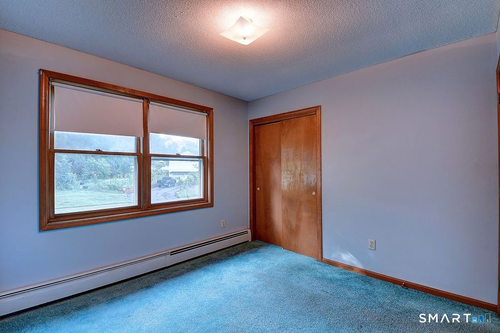 54 Skyview Drive Naugatuck CT 06770