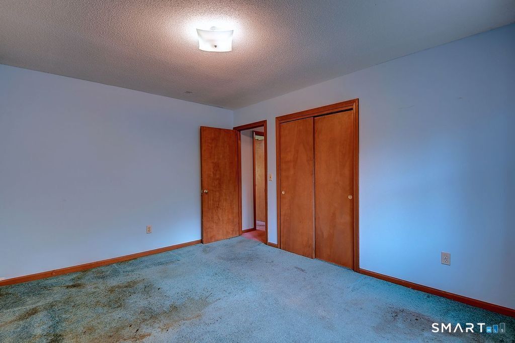 54 Skyview Drive Naugatuck CT 06770