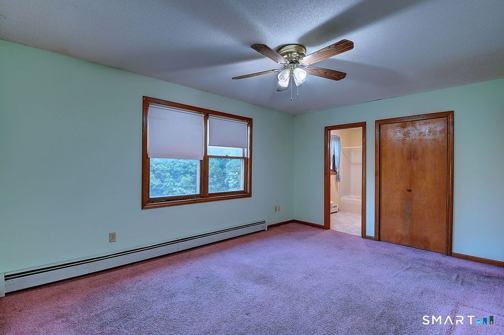 54 Skyview Drive Naugatuck CT 06770