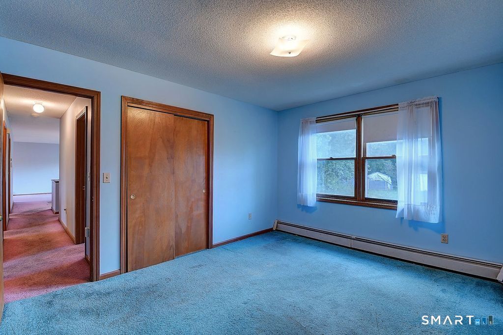 54 Skyview Drive Naugatuck CT 06770