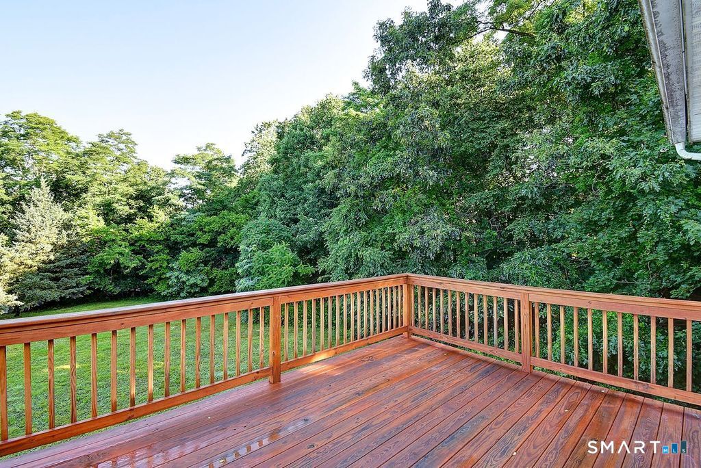 54 Skyview Drive Naugatuck CT 06770