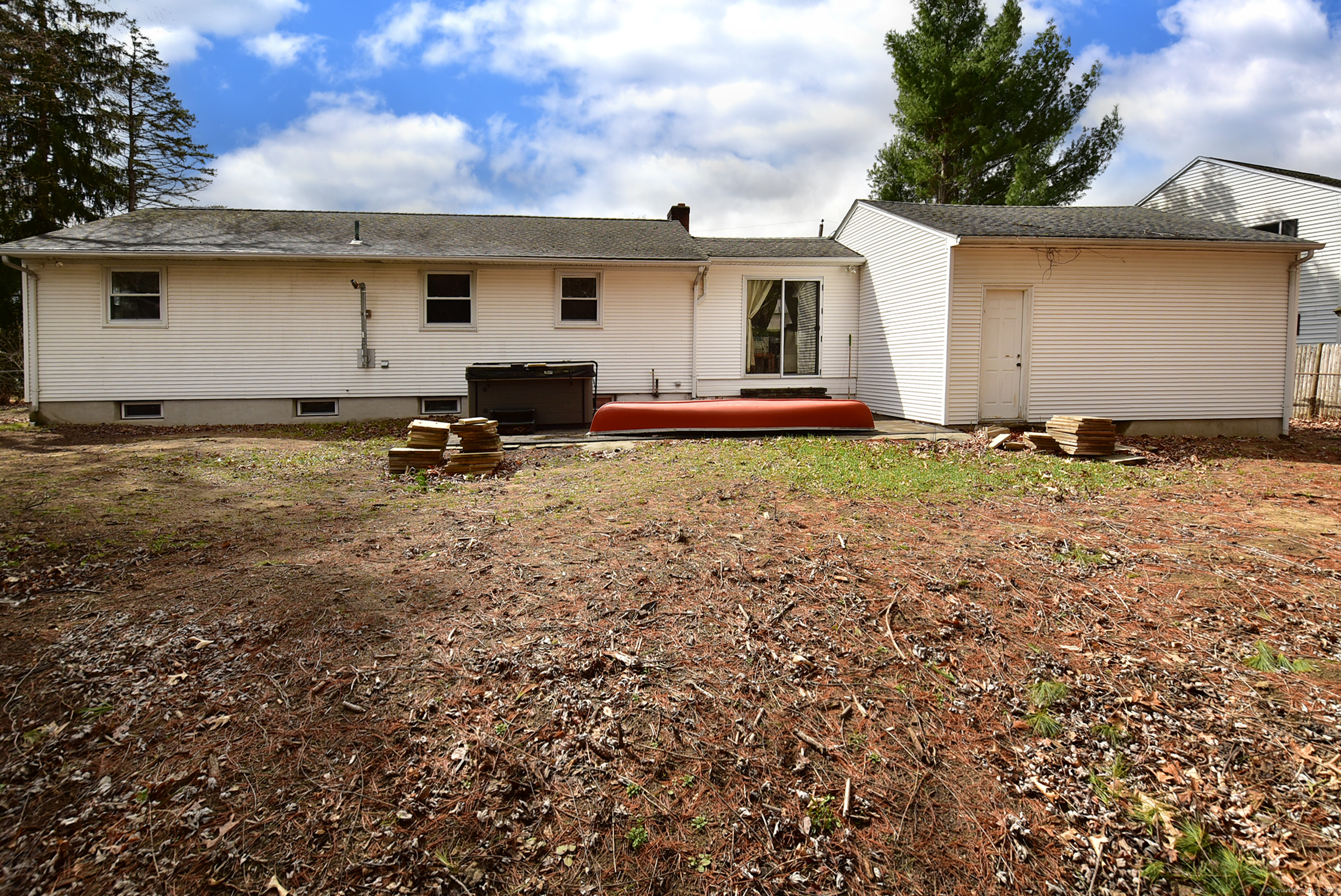 2 Nevins Avenue Enfield CT 06082