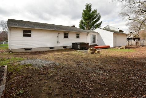 2 Nevins Avenue Enfield CT 06082