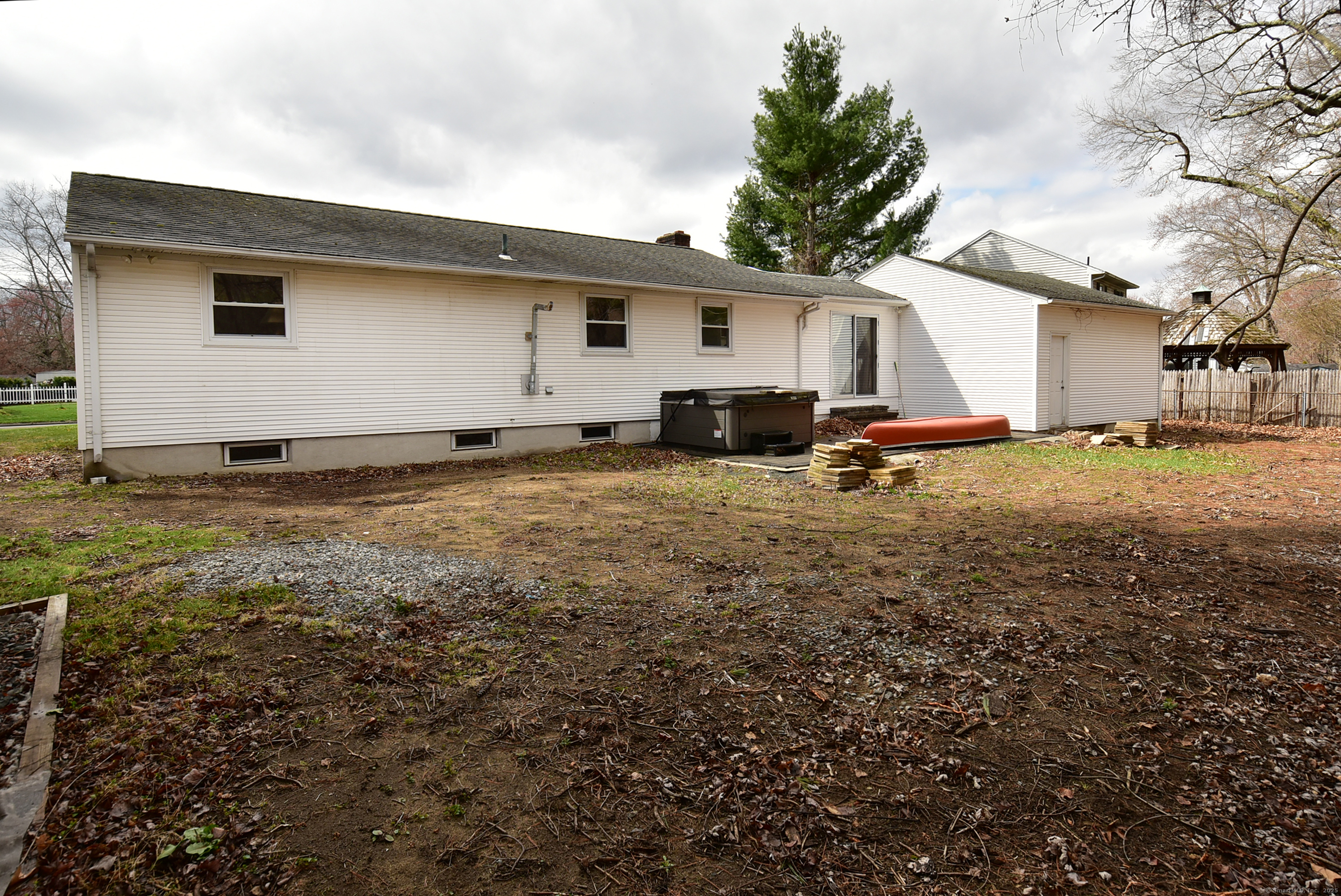 2 Nevins Avenue Enfield CT 06082