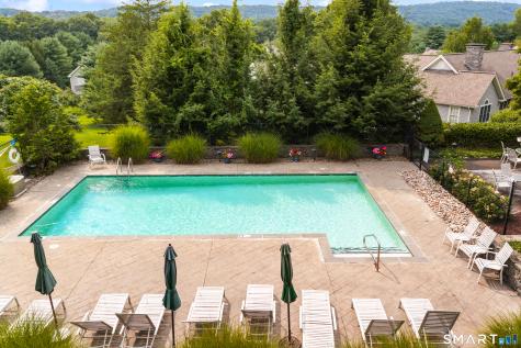 33 Old Field Hill Road Southbury CT 06488