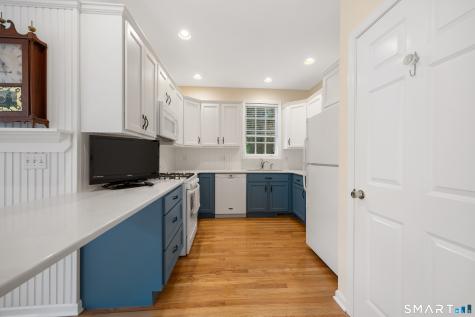 33 Old Field Hill Road Southbury CT 06488