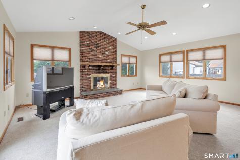 470 Oceanview Terrace Stratford CT 06615