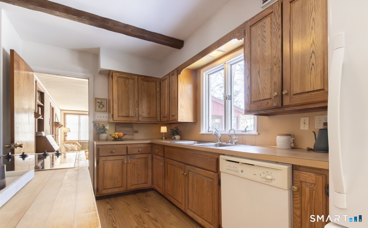 215 Fernwood Road Trumbull CT 06611