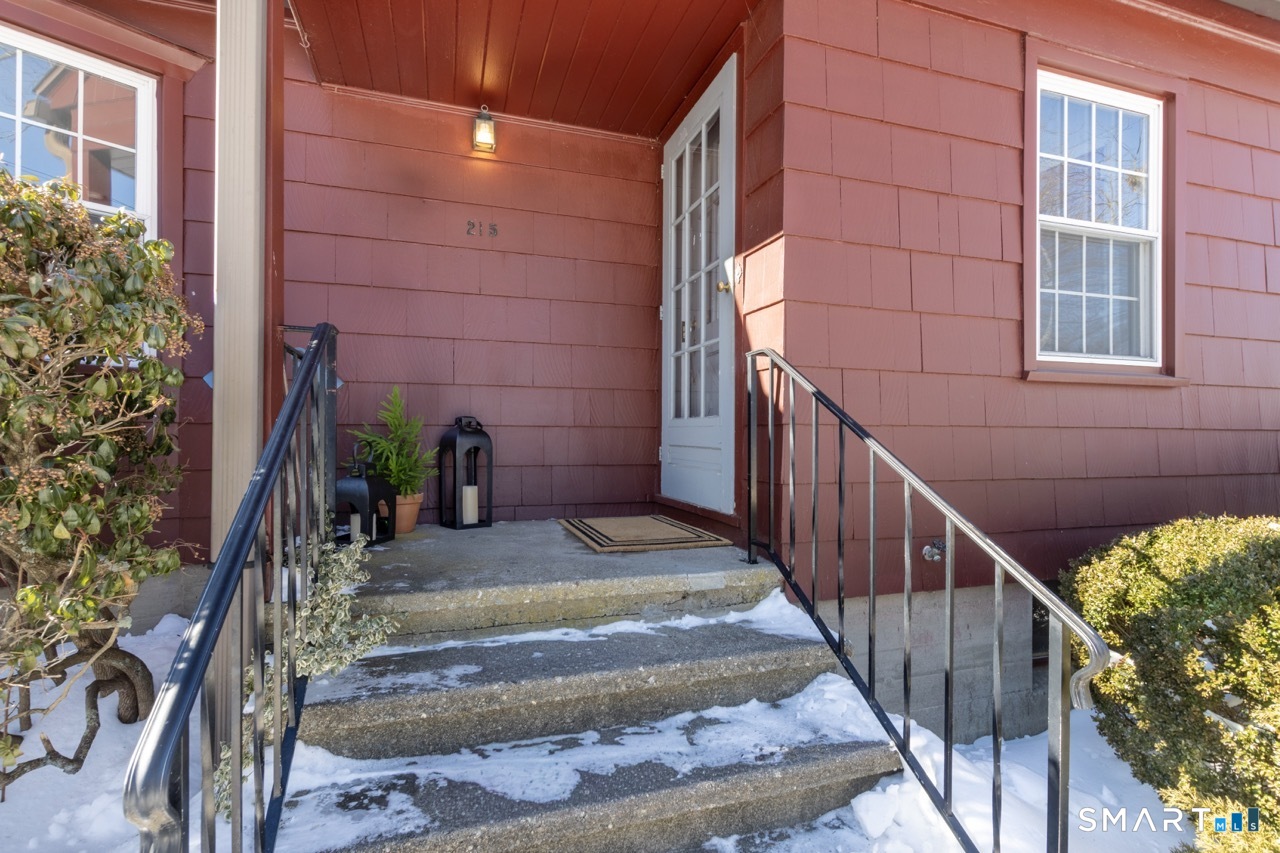 215 Fernwood Road Trumbull CT 06611