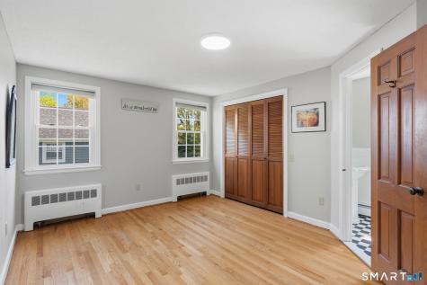 32 Meadowgate Street Wethersfield CT 06109
