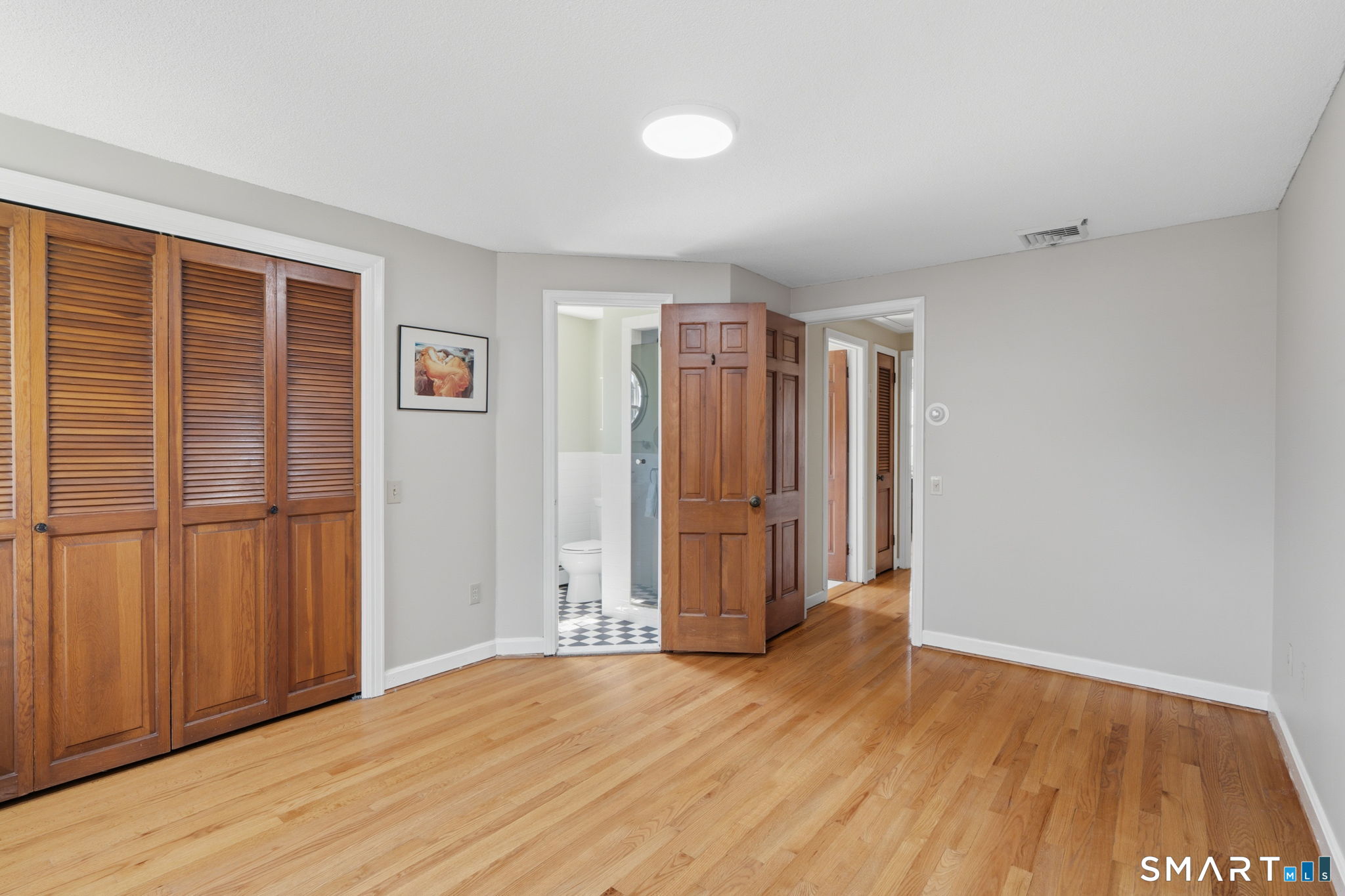 32 Meadowgate Street Wethersfield CT 06109