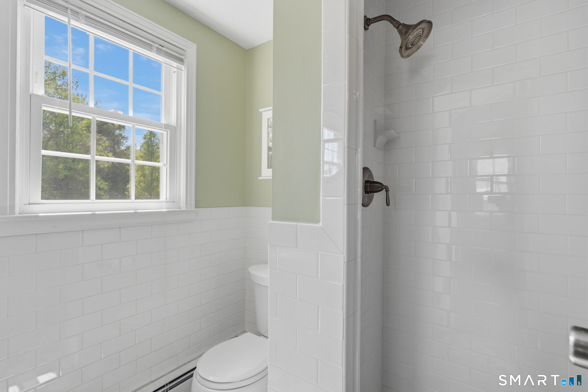 32 Meadowgate Street Wethersfield CT 06109