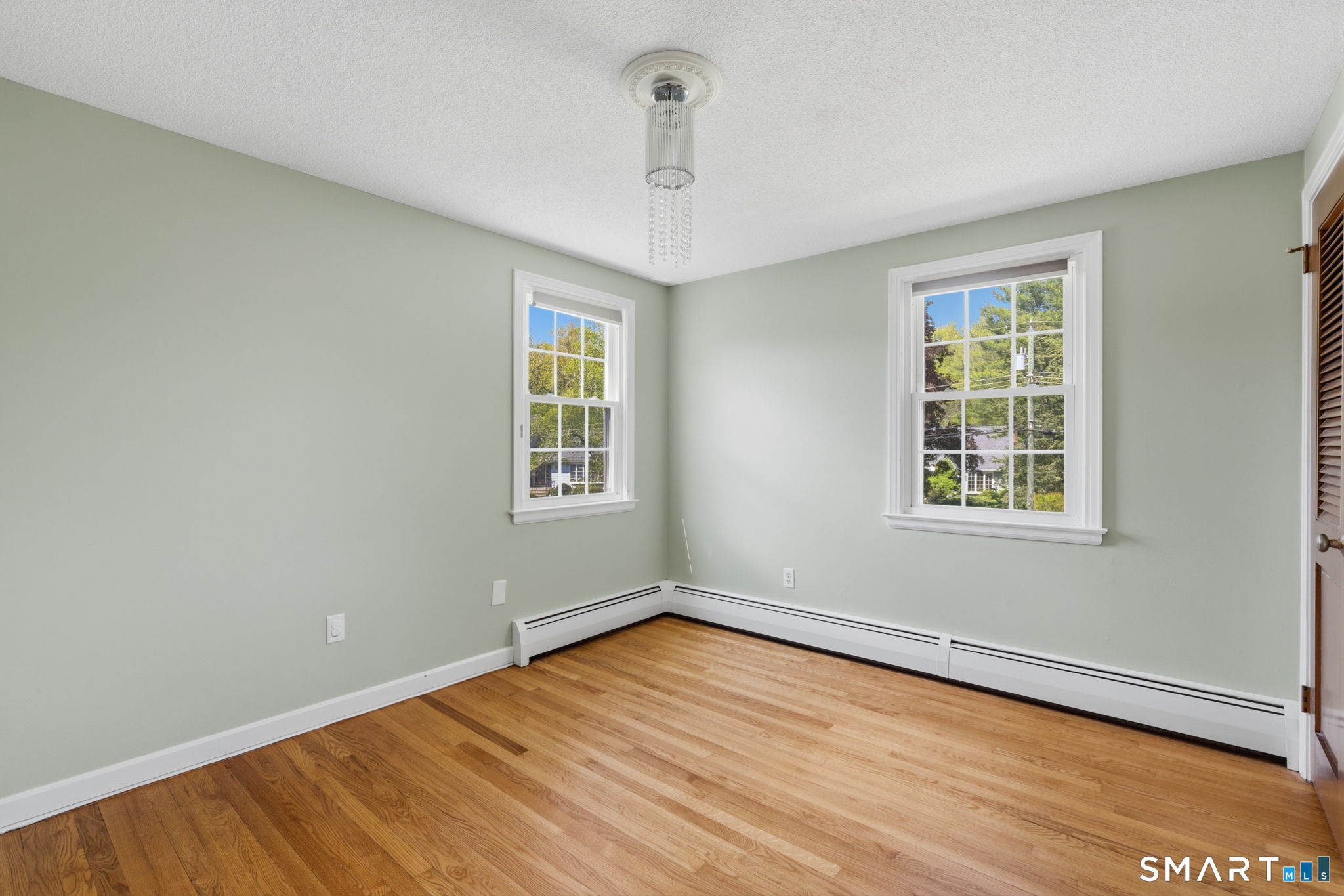 32 Meadowgate Street Wethersfield CT 06109