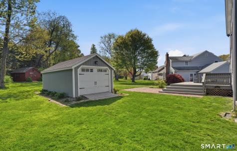 32 Meadowgate Street Wethersfield CT 06109