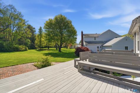 32 Meadowgate Street Wethersfield CT 06109