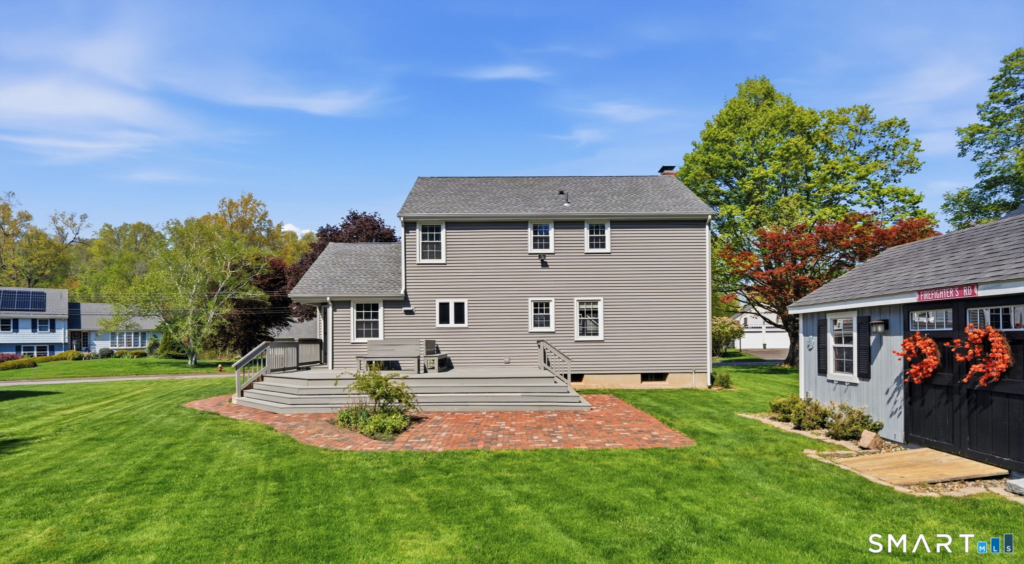 32 Meadowgate Street Wethersfield CT 06109