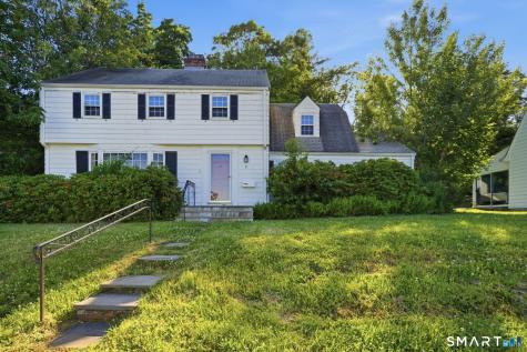 11 Paxton Road West Hartford CT 06107