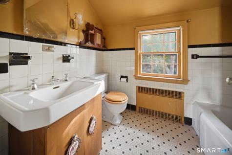 11 Paxton Road West Hartford CT 06107
