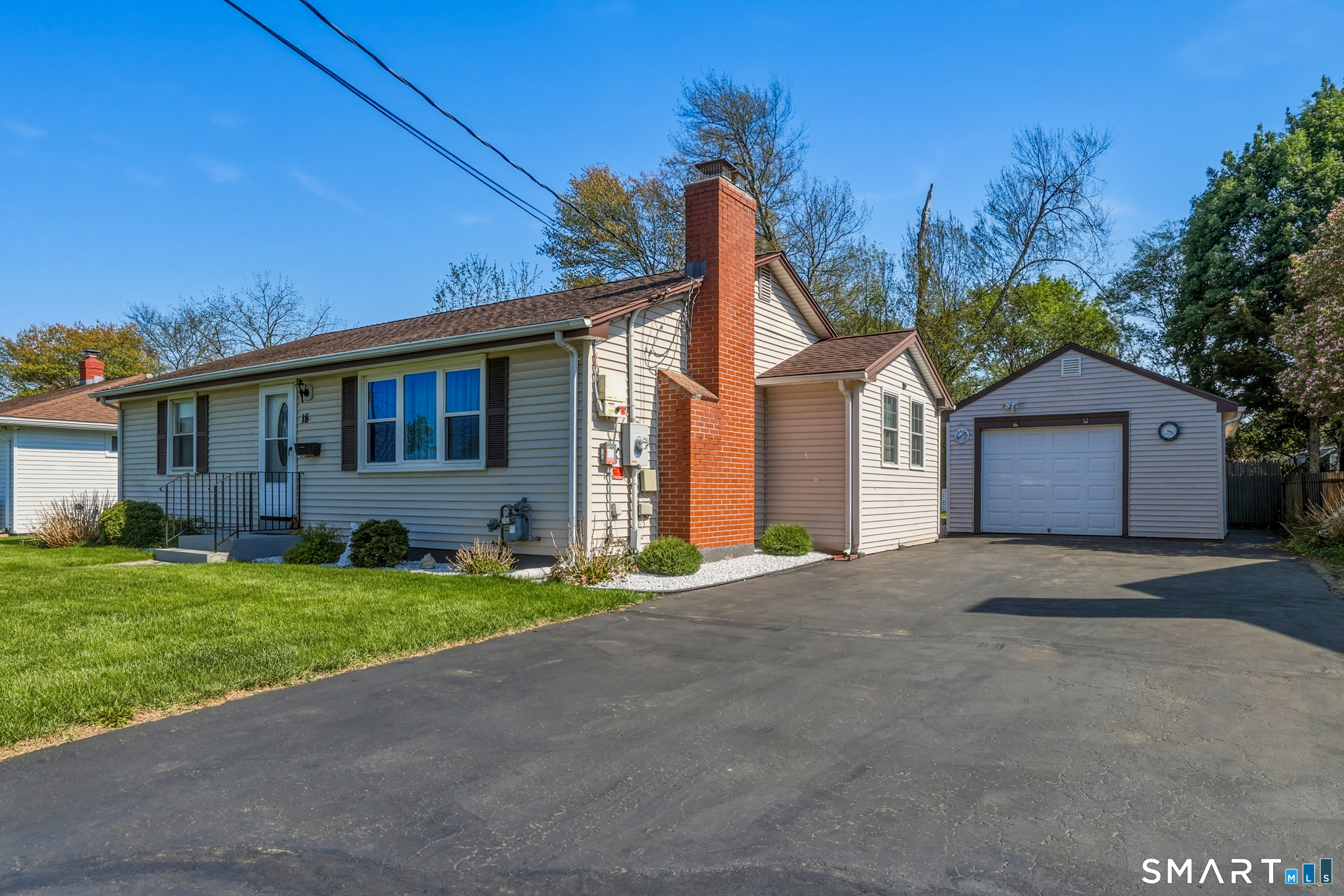 18 Leon Road Bristol CT 06010
