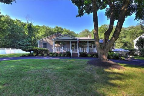 205 Cedarhurst Lane Milford CT 06461