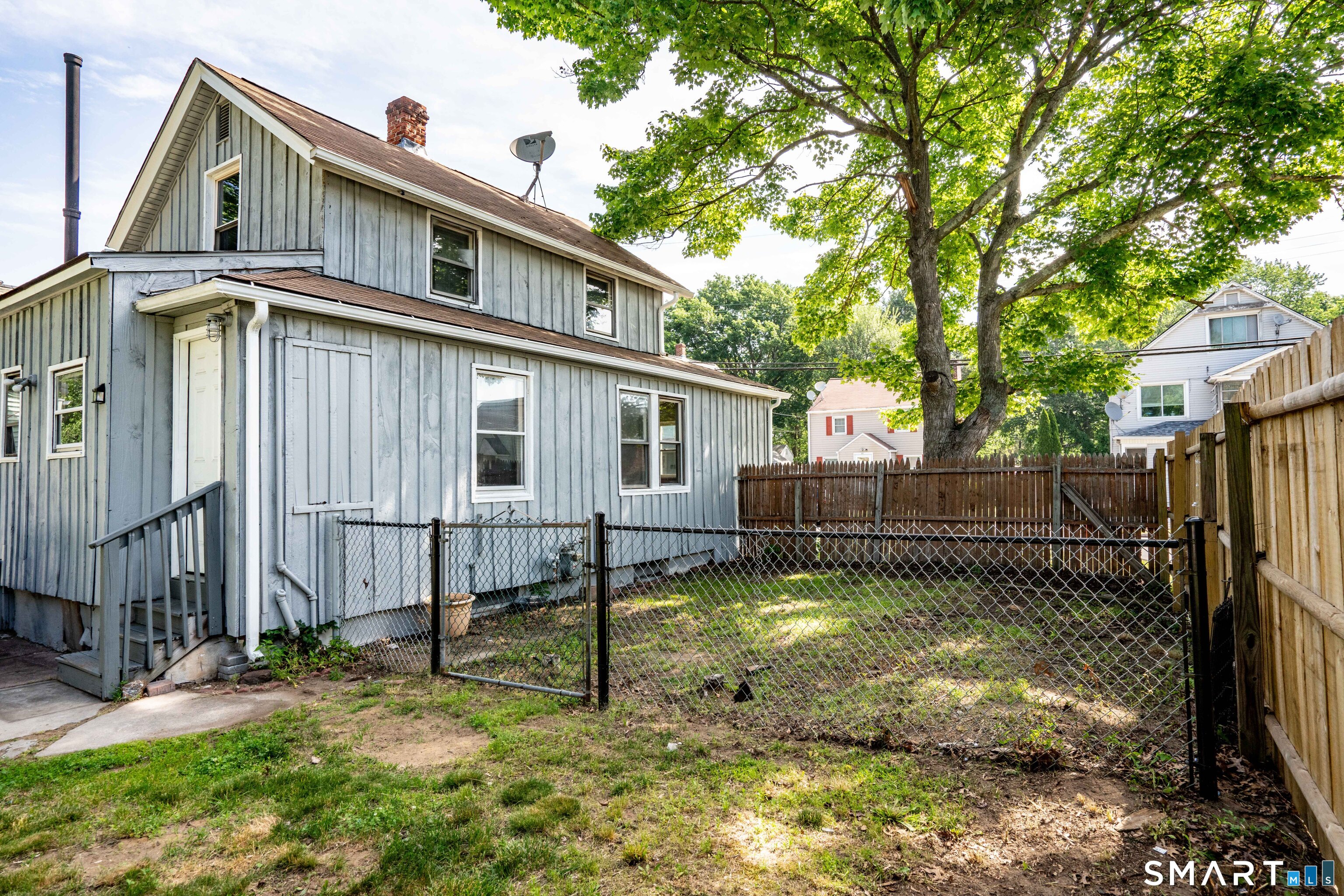 45 Moore Avenue East Hartford CT 06108
