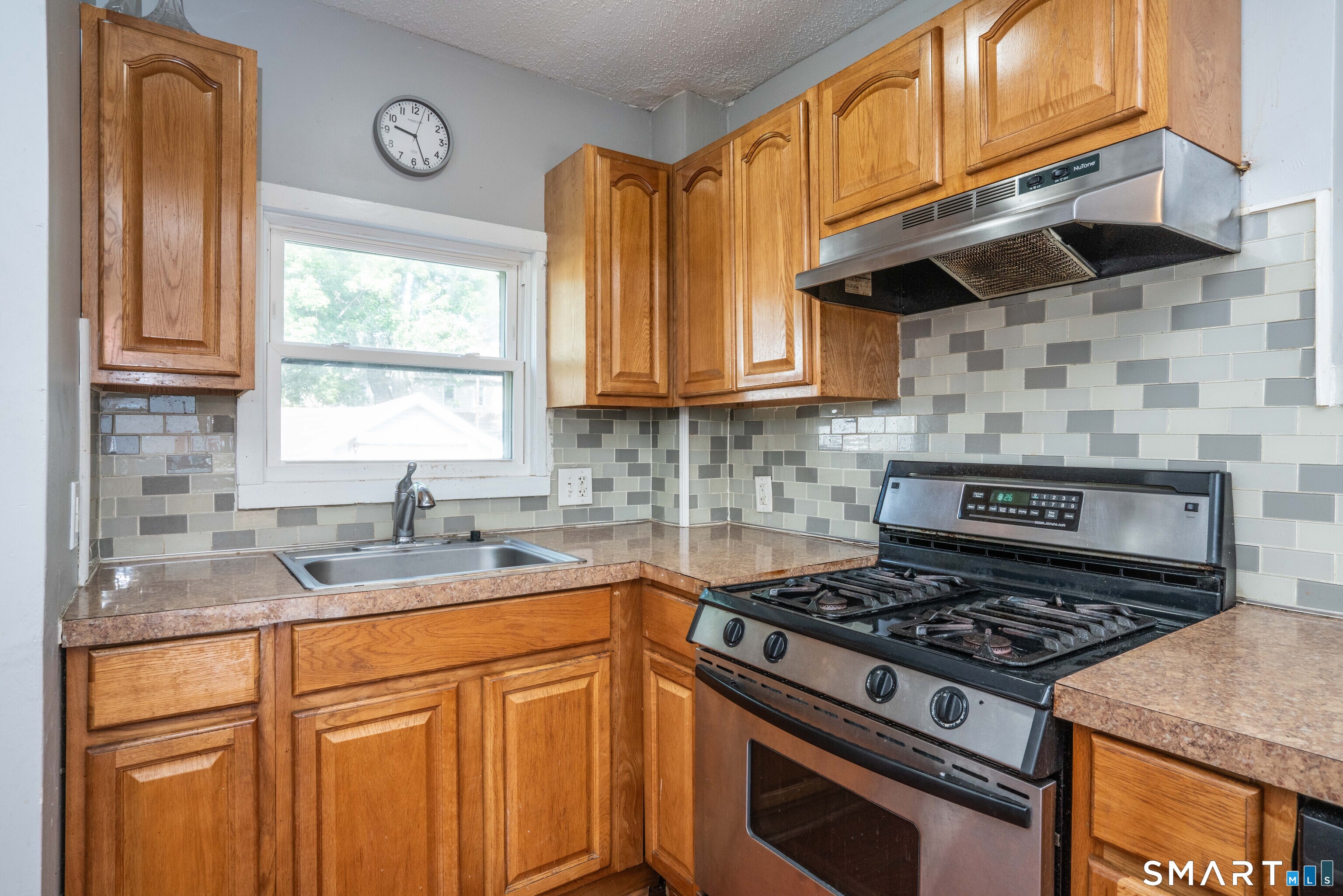 45 Moore Avenue East Hartford CT 06108