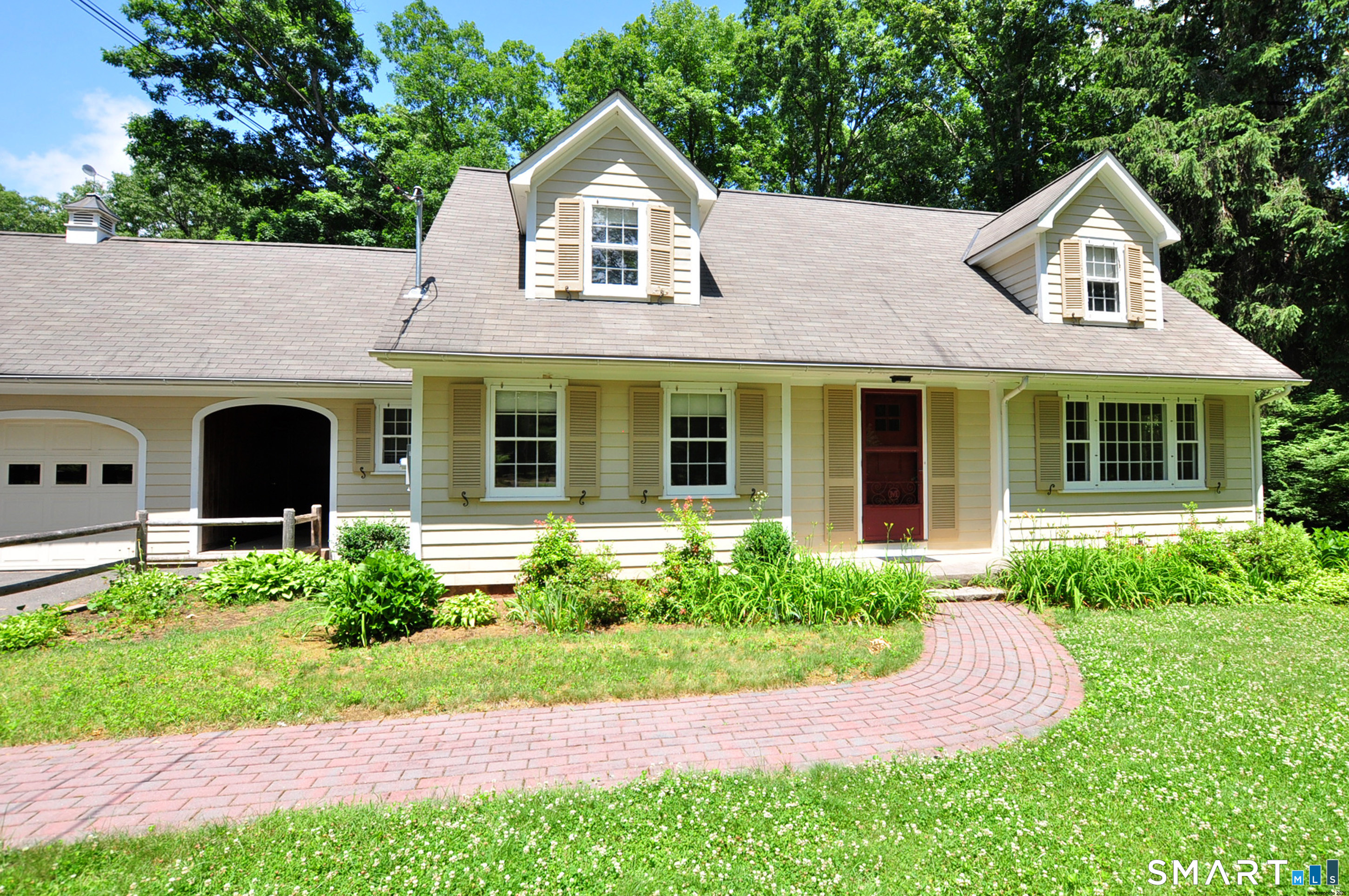 220 Arch Road Avon CT 06001
