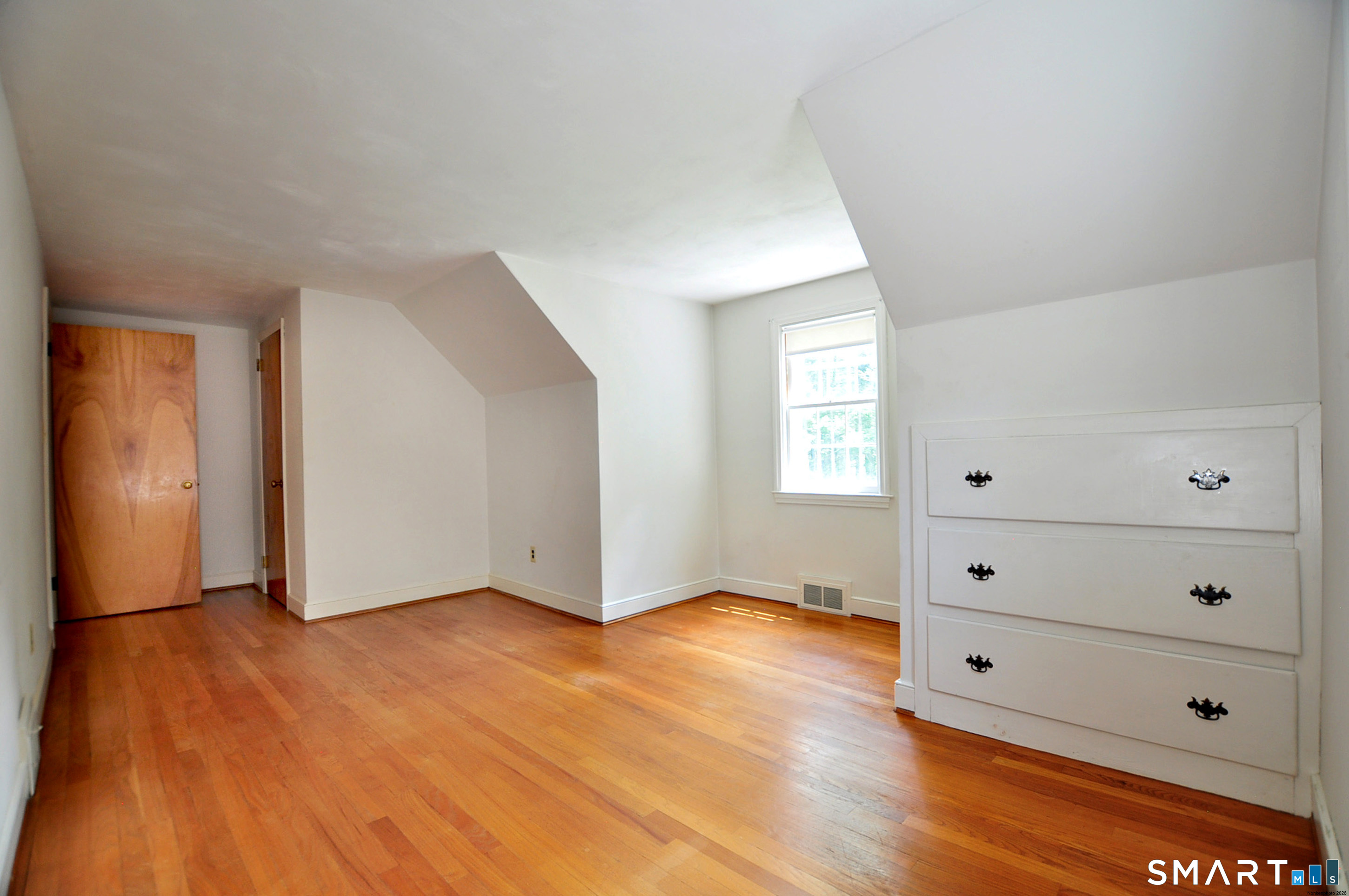 220 Arch Road Avon CT 06001