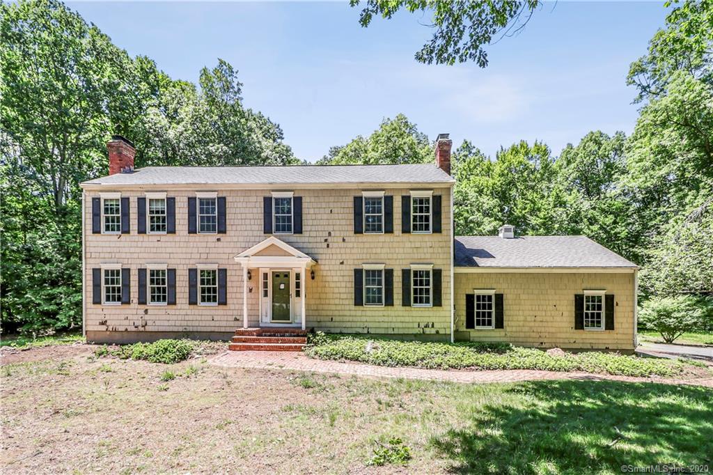 6 Winding Brook Road Newtown CT 06470