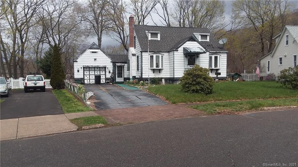 39 Estelle Road East Haven CT 06512