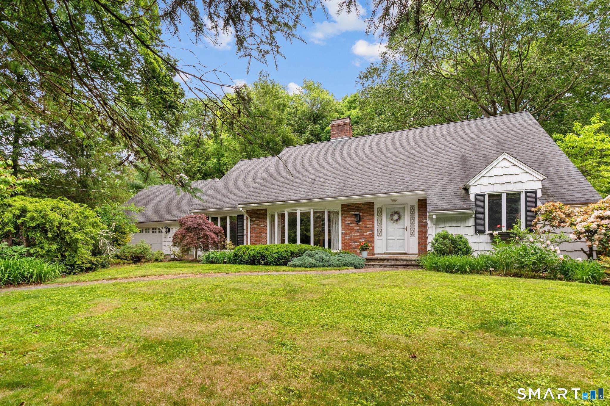 30 Fox Chase Lane West Hartford CT 06107