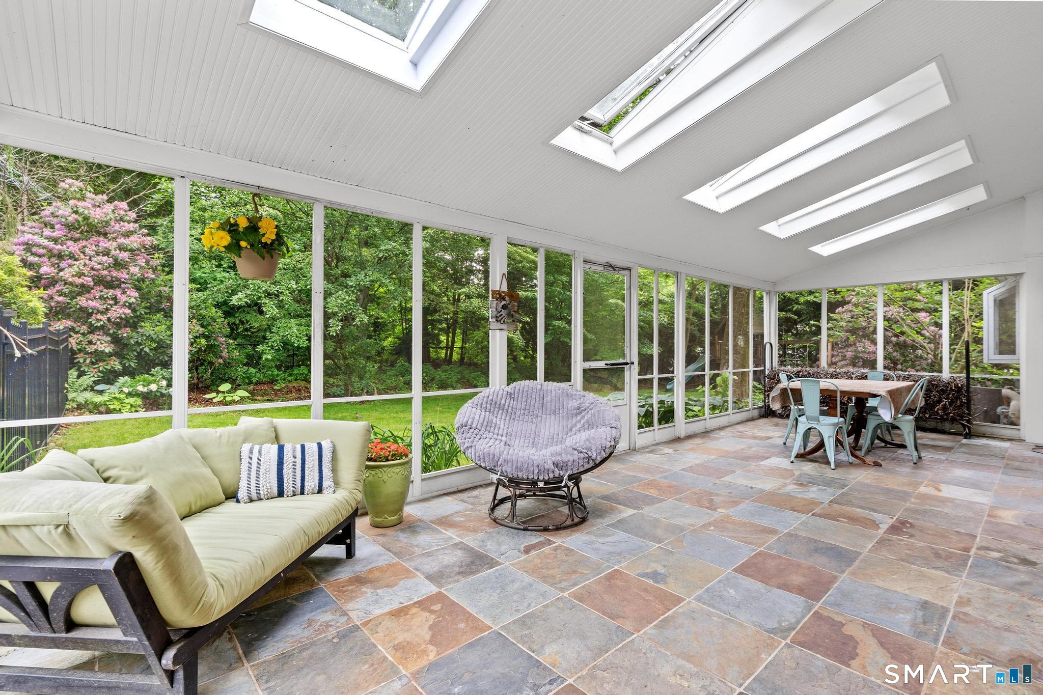 30 Fox Chase Lane West Hartford CT 06107