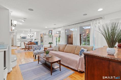 30 Fox Chase Lane West Hartford CT 06107