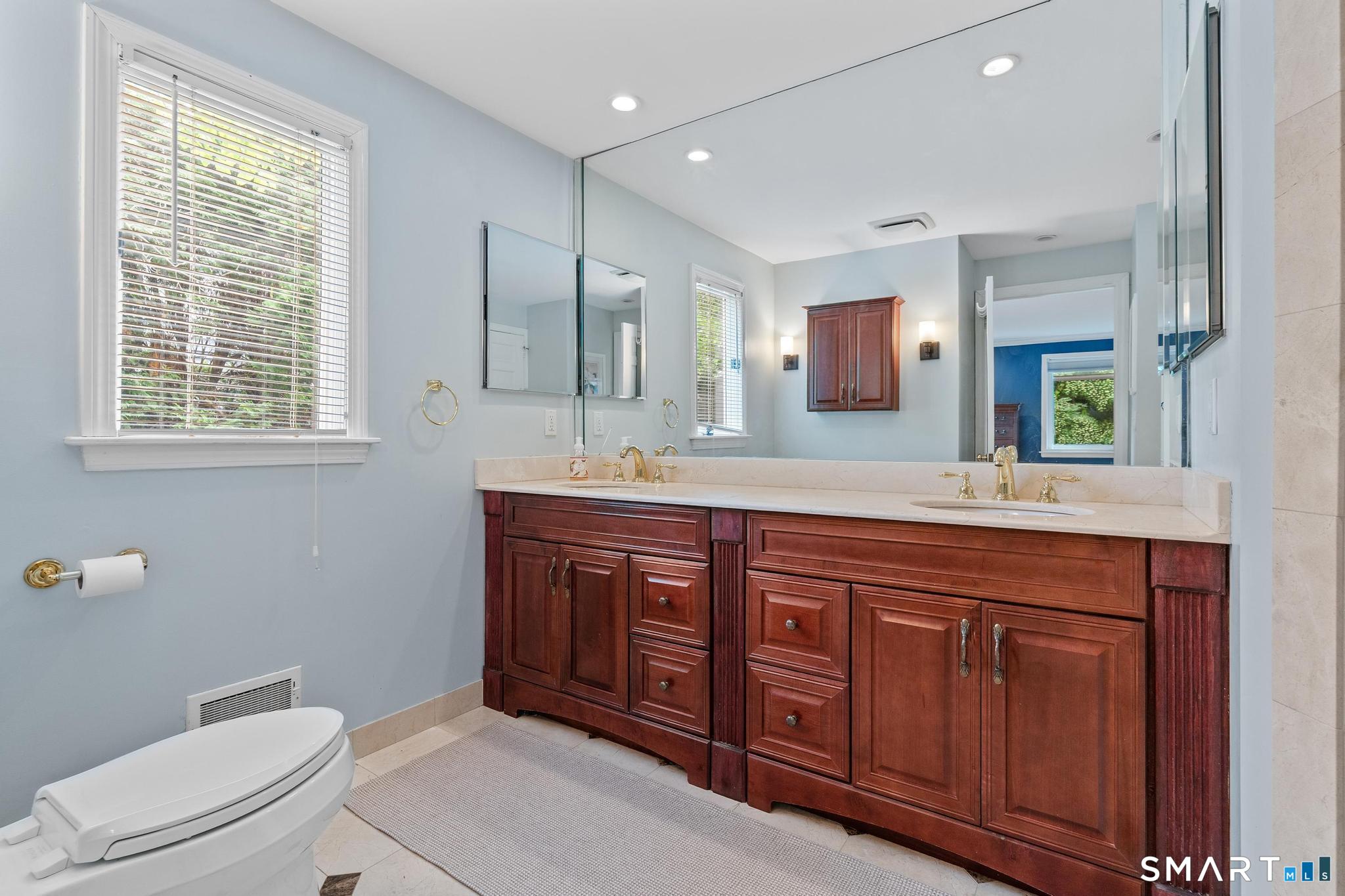 30 Fox Chase Lane West Hartford CT 06107