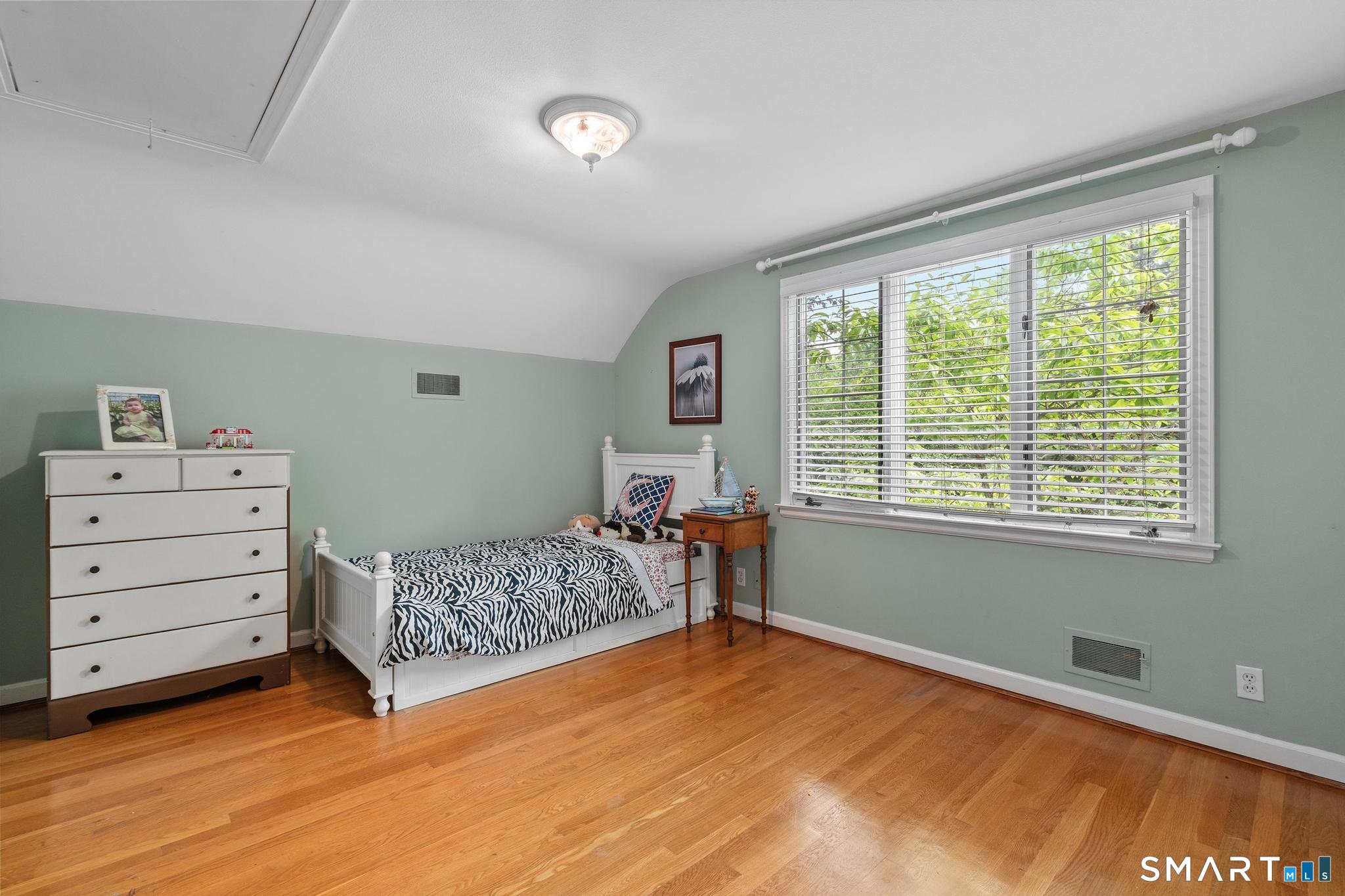 30 Fox Chase Lane West Hartford CT 06107