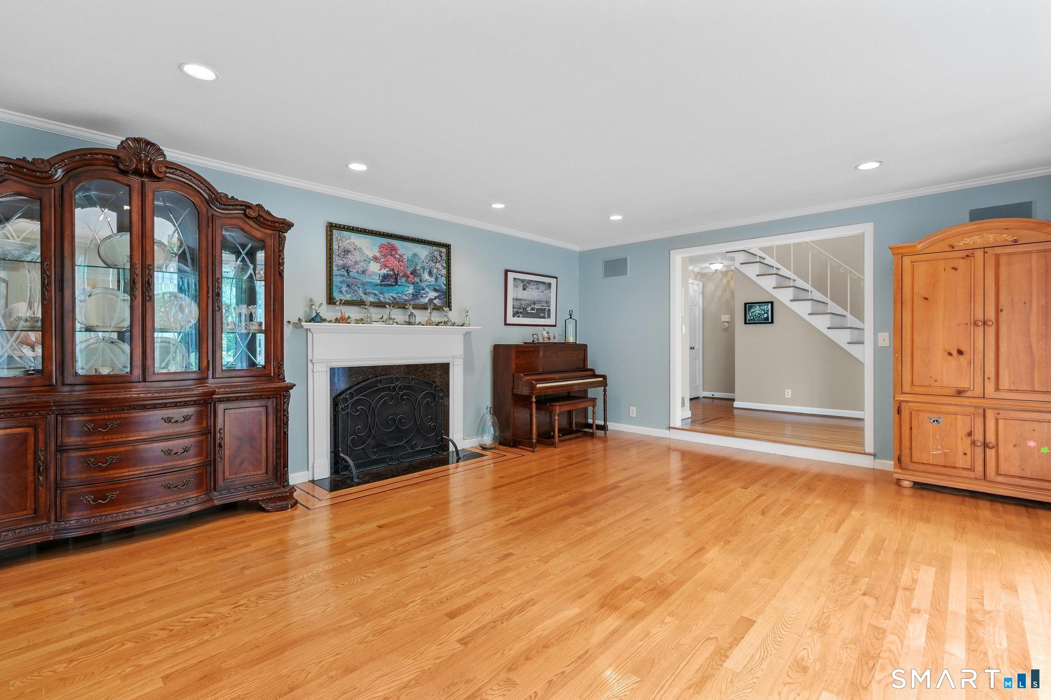30 Fox Chase Lane West Hartford CT 06107