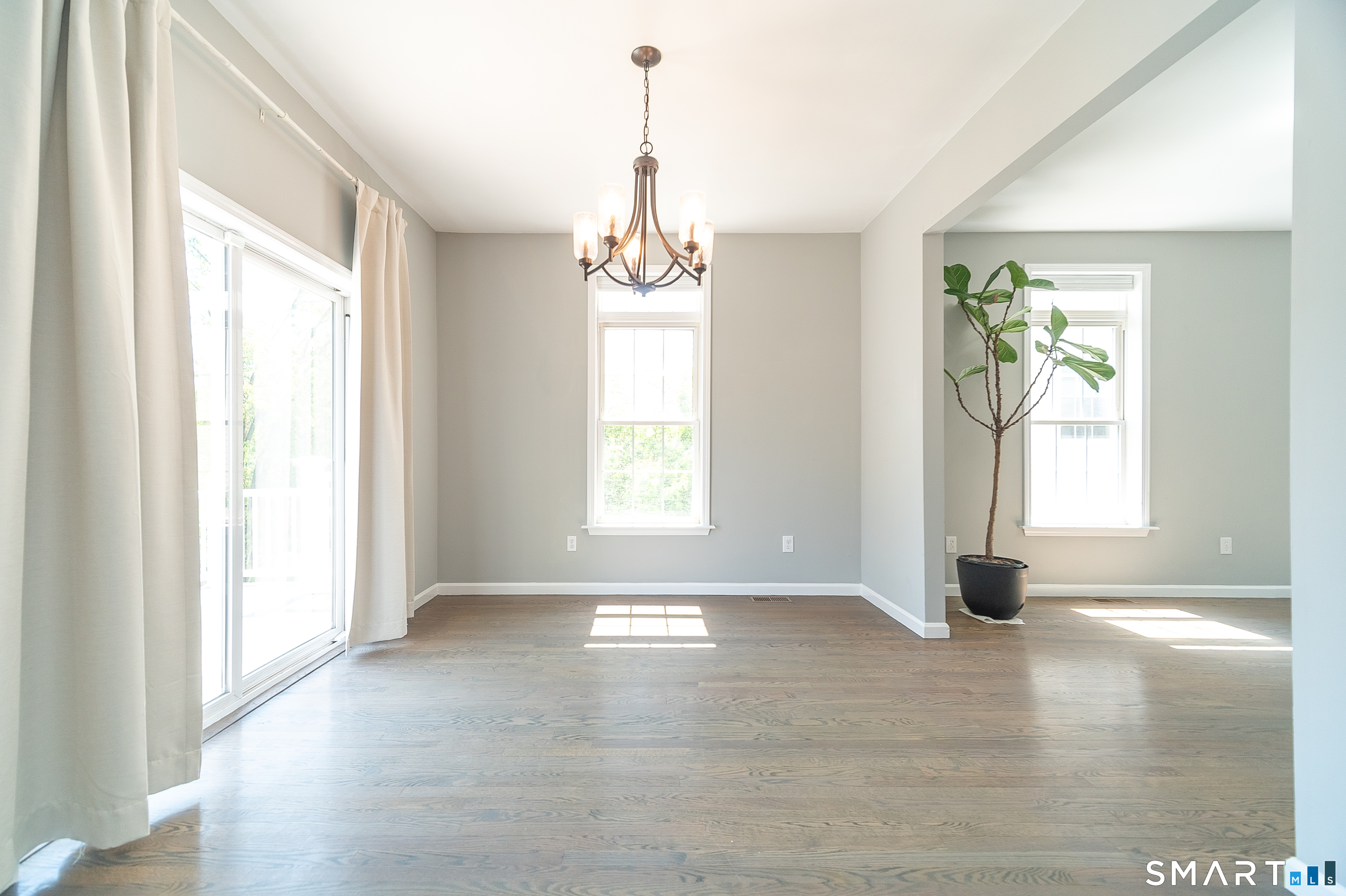 1780 Stratfield Road Fairfield CT 06825