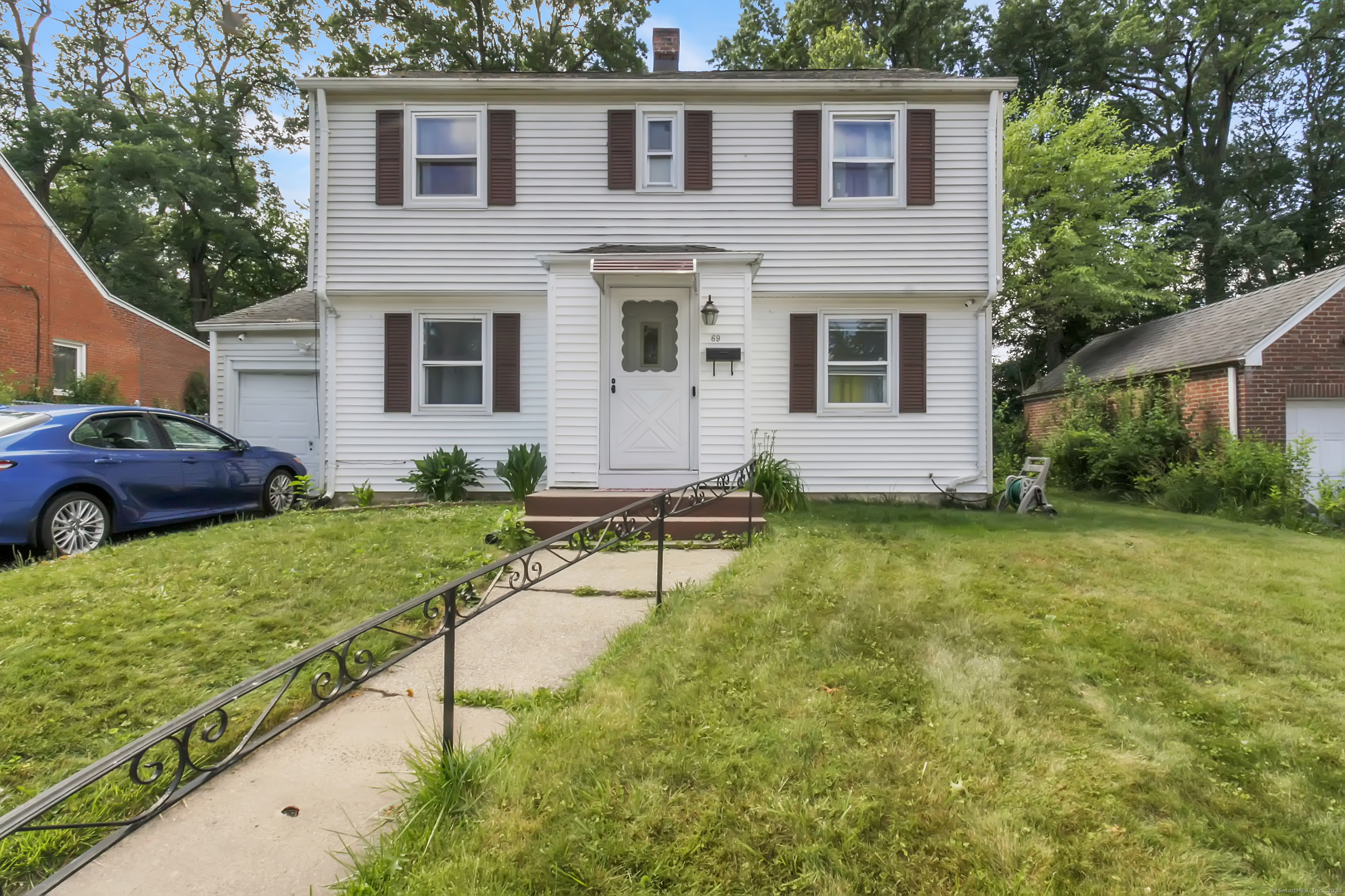 69 Burlington Street Hartford CT 06112