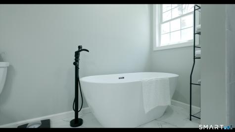 29 Chestnut Hill Road Hebron CT 06248