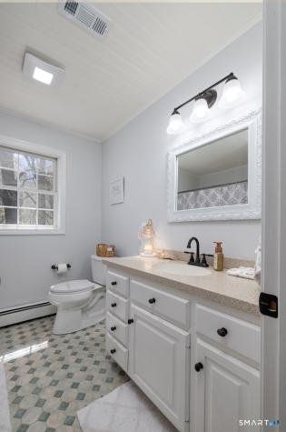 29 Chestnut Hill Road Hebron CT 06248