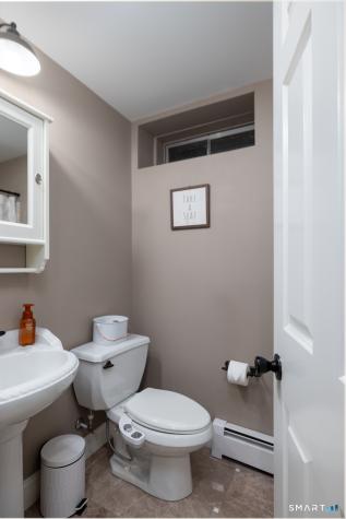 29 Chestnut Hill Road Hebron CT 06248