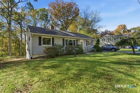 24 Terry Road Ledyard CT 06335