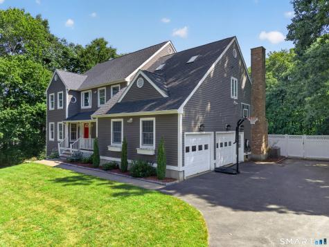 39 Cardinal Road East Lyme CT 06333