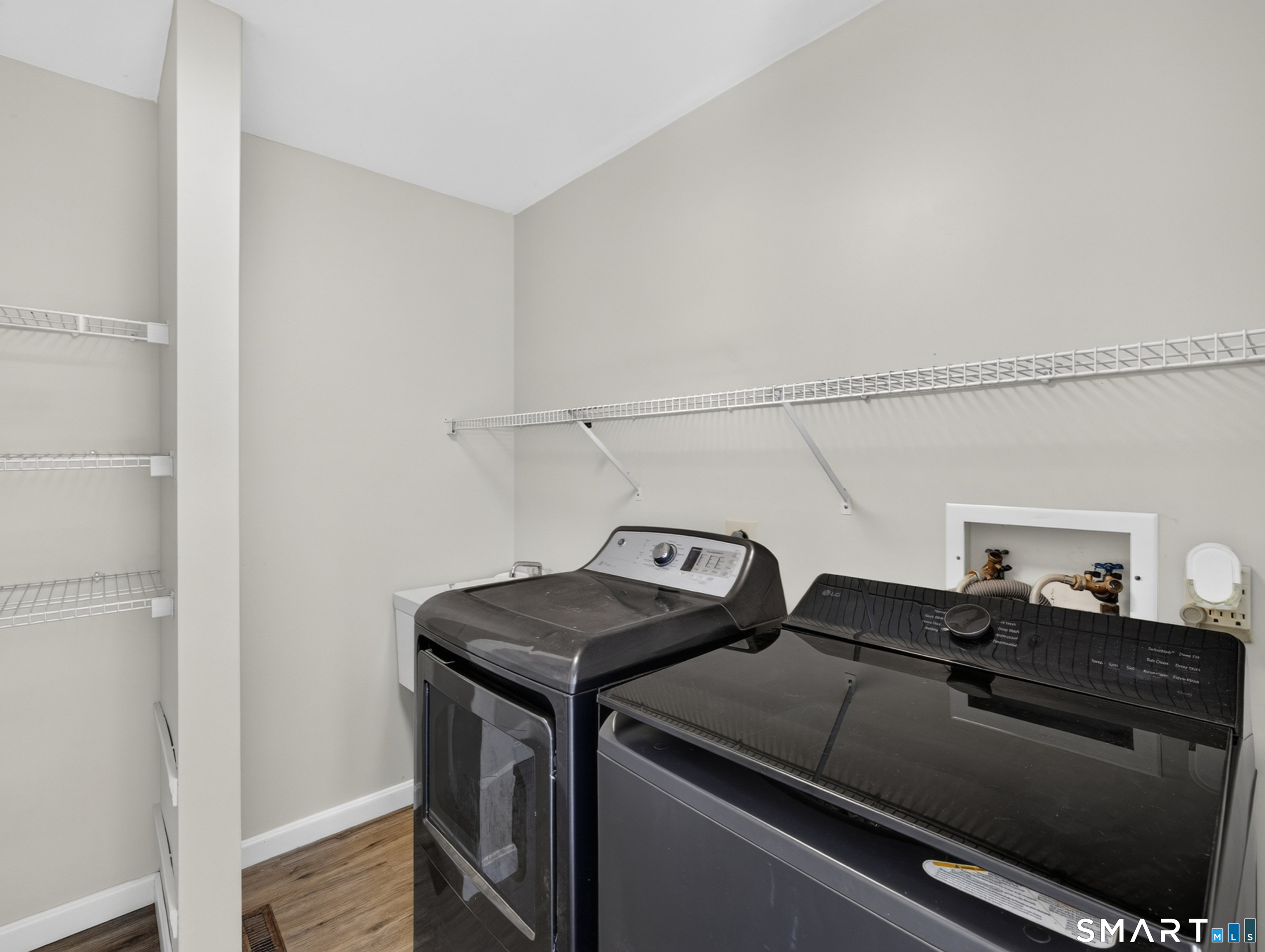 39 Cardinal Road East Lyme CT 06333