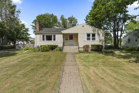 31 Louis Lane Colchester CT 06415